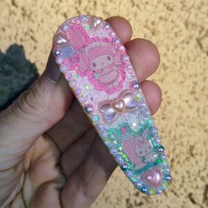 Sanrio My Melody beaded resin hair clip